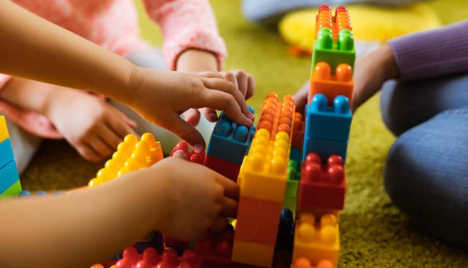 Non mi dice mai cosa fa all'asilo: come farmi raccontare la sua giornata?